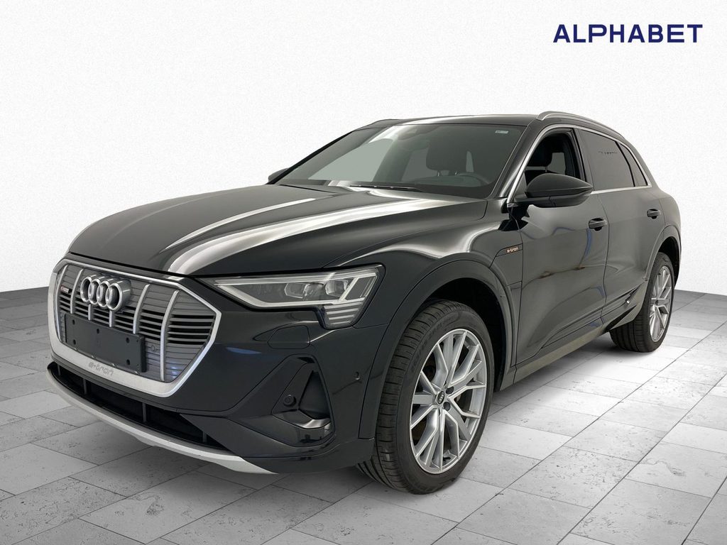 Audi e-tron 55 quattro S Line, 2022