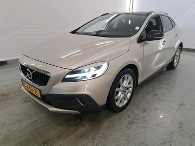 Volvo V40 cross country 1.5 T3 POLAR+ LUXURY, 2020