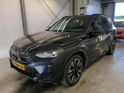 BMW IX3 210kW / 80kWH Executive automaat, 2022