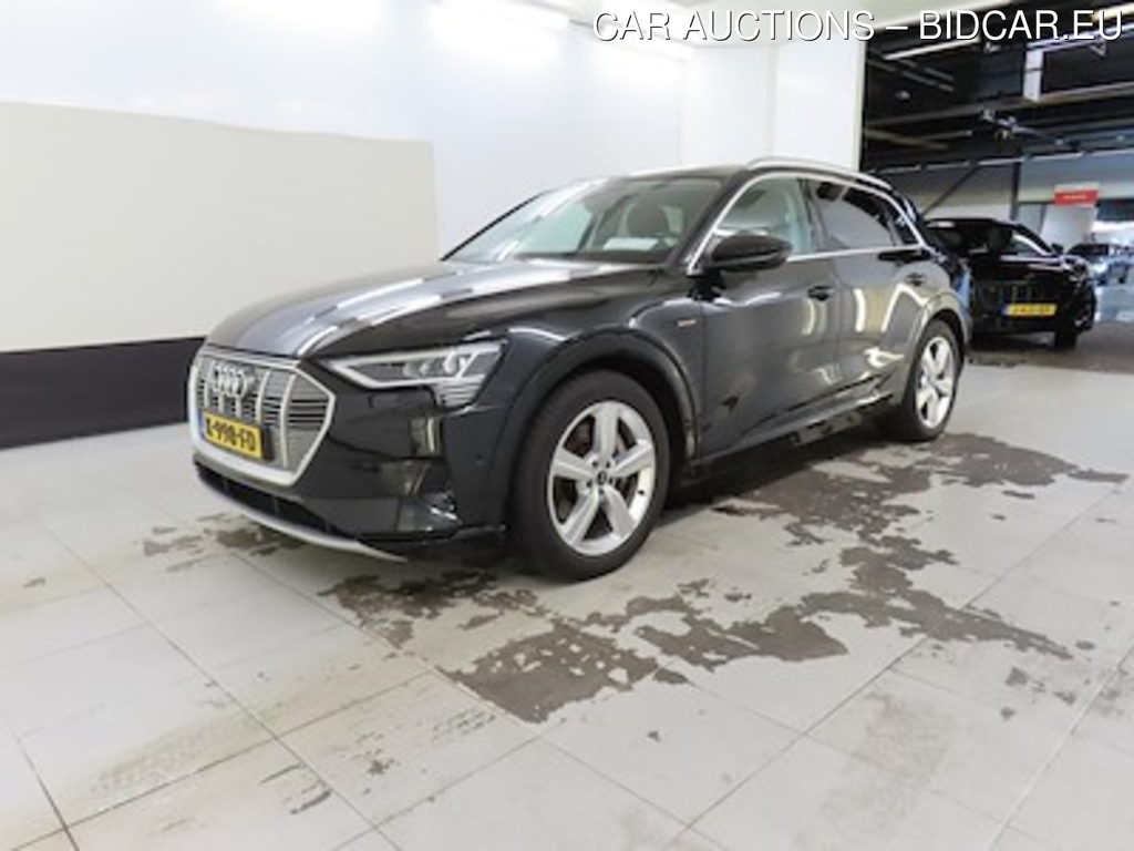 Audi E-tron 55 quattro Business edition 5d