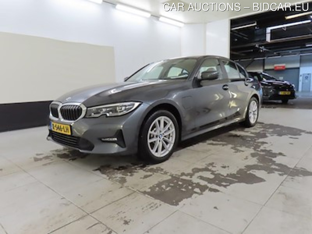BMW 3 serie sedan 330e eDrive Edition 4d