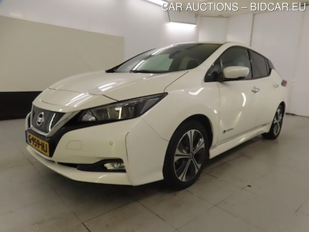 Nissan Leaf N-CONNECTA 40kWh 5d