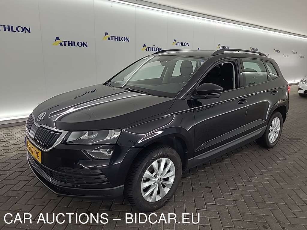 Skoda Karoq 1.0 TSI GREENTECH BUSINESS EDITION 5D 81KW, 2021
