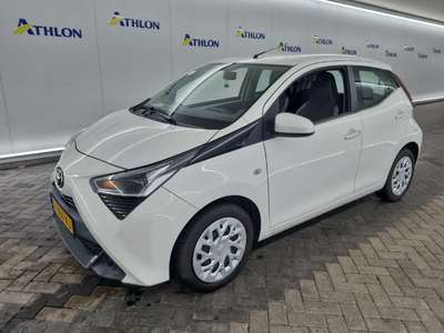 Toyota Aygo 1.0 VVT-I X-PLAY 5D 53KW, 2021