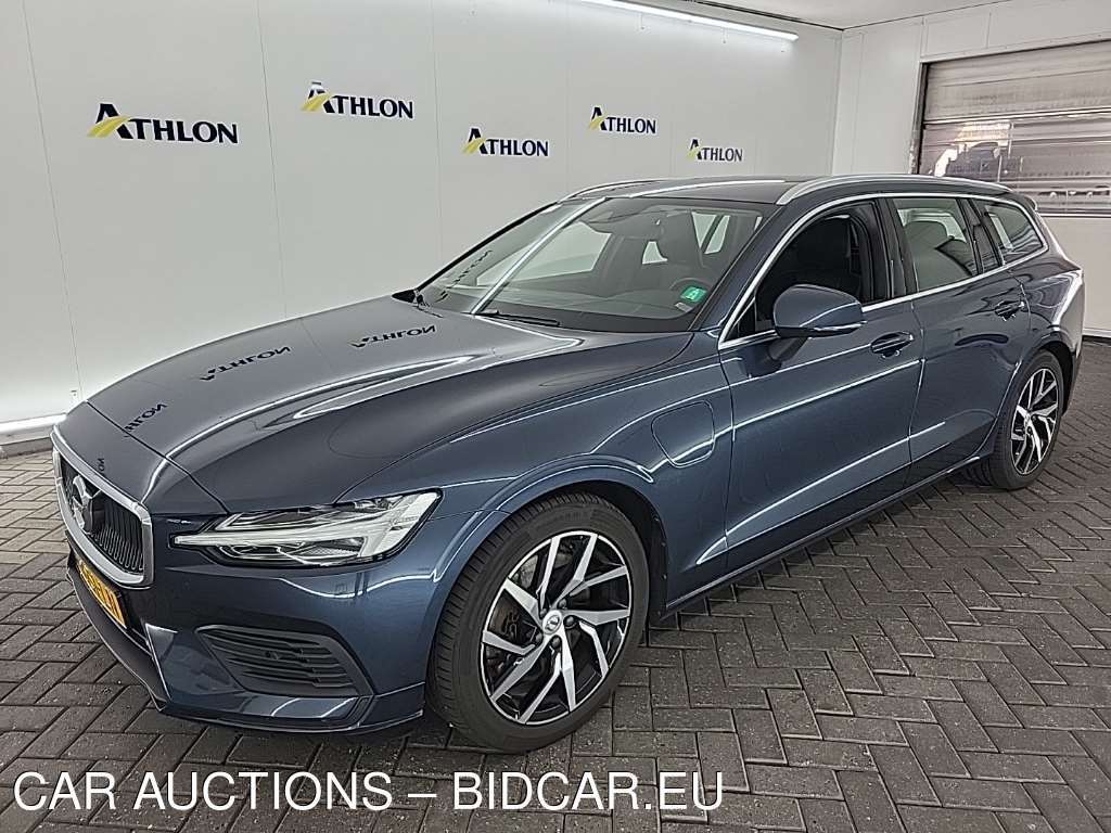 Volvo V60 T6 TWIN ENGINE AWD GEARTRONIC MOMENT PRO 5D 251KW, 2020