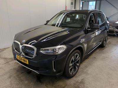 BMW IX3 210kW / 80kWH Executive automaat, 2021