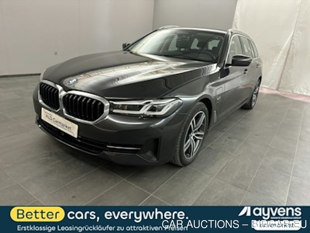 BMW 5er BMW 530e xDrive Touring Aut. Kombi, 5-turig, Automatik, 8-Gang
