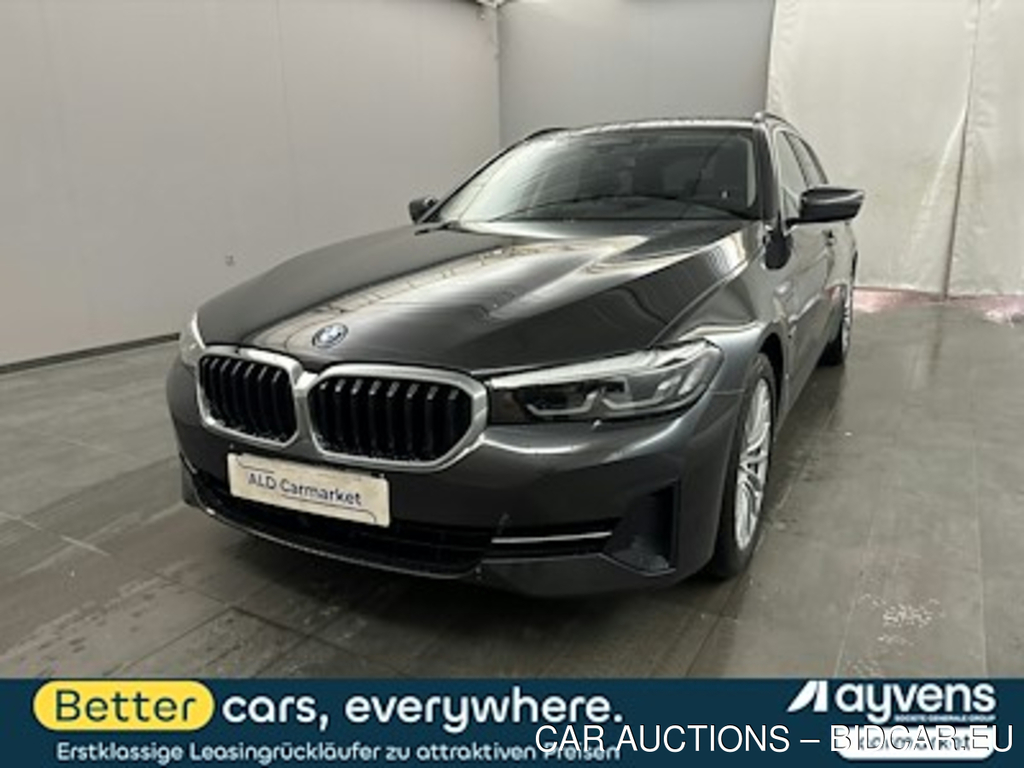 BMW 5er BMW 530e Touring Aut. Kombi, 5-turig, Automatik, 8-Gang