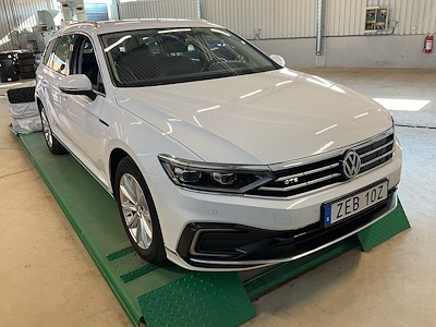 Volkswagen Passat GTE Executive Drag Paket HuD Dynaudio Cockpit IQ.Light