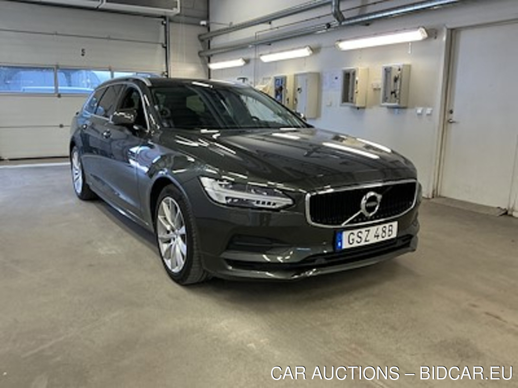 Volvo V90 D4 Momentum SE II