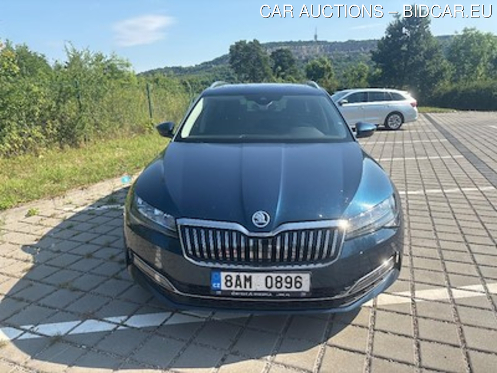Skoda Superb 2.0 TDI 110kW Style Combi DSG