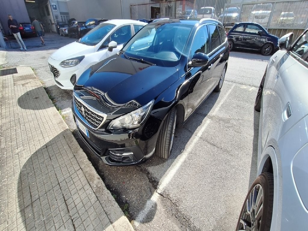 Peugeot 308 SW SW Allure Pack BlueHDi 130 EAT8 S&S aut., 2021