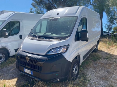 Peugeot Boxer 2.2 BLUEHDI 140 S&amp;S 333 L2H2, 2025