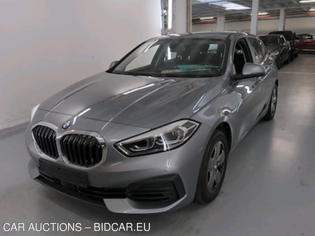 BMW 1 series hatch 1.5 118IA (100KW) Model Advantage Business Aanhangerkoppeling
