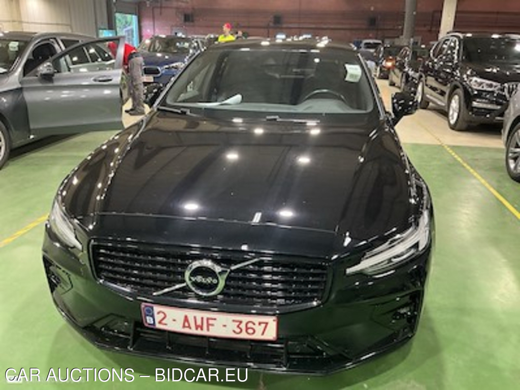Volvo S60 2.0 B4 R-DESIGN AUTO