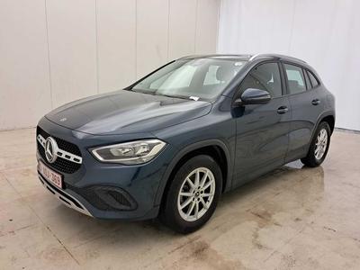 Mercedes GLA-Klasse GLA180 Business Solution 1.3i 136pk/cv 5p 7G-DCT, 2021