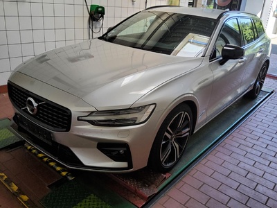 Volvo V60 B4 D GEARTRONIC RDesign, 2020