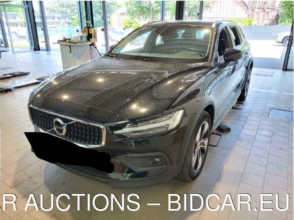 Volvo V60 CROSS COUNTRY B4 D AWD GEARTRONIC Pro, 2021