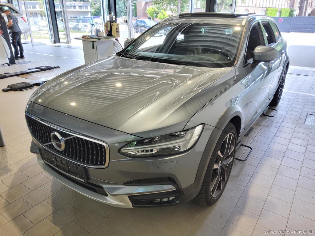 Volvo V90 CROSS COUNTRY D4 AWD GEARTRONIC Pro, 2019