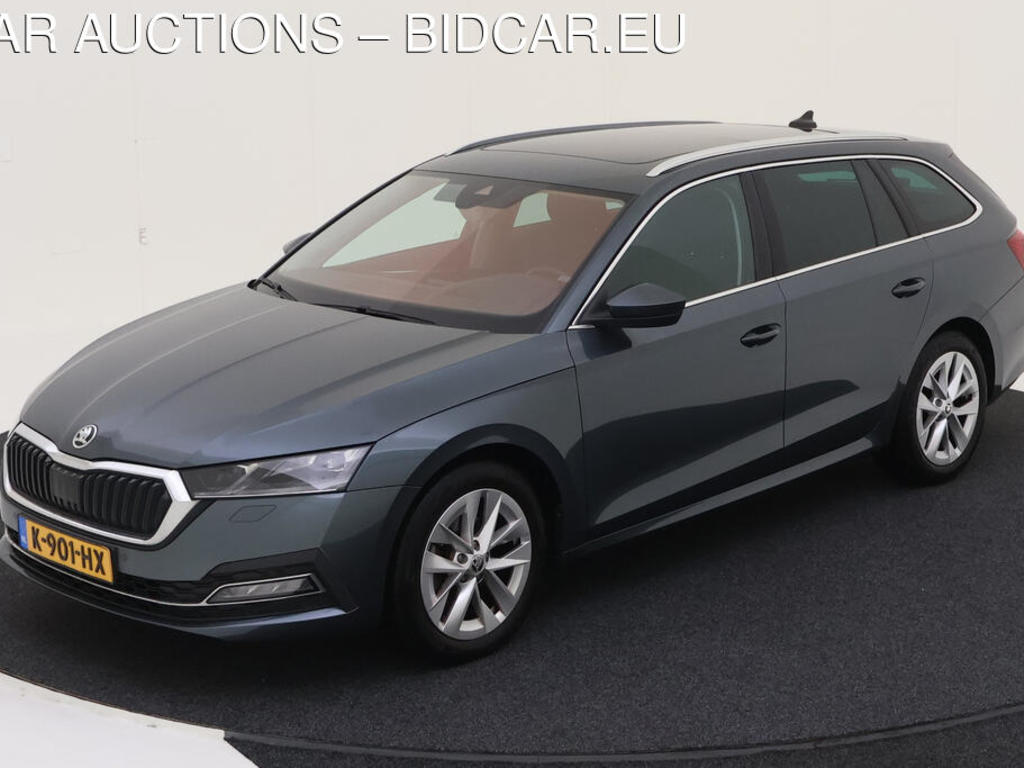 Skoda Octavia combi 1.0 TSI 110PK DSG BUSINESS EDITION PLUS MATRIX PANORAMA HUD, 2021