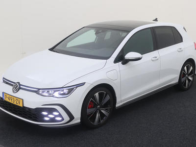 Volkswagen Golf 1.4 TSI PHEV 245PK DSG GTE WINTER PANORAMA MATRIX DCC TREKHAAK, 2022