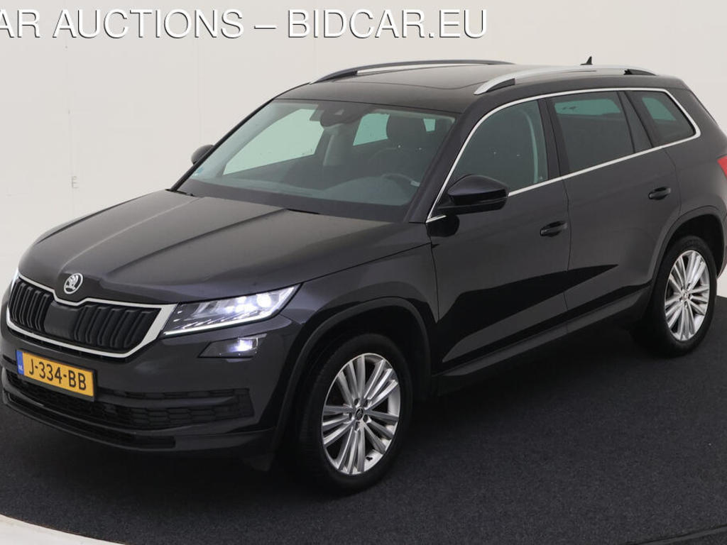 Skoda Kodiaq 1.5 TSI 150PK BUSINESS EDITION STYLE TREKHAAK PANO, 2020