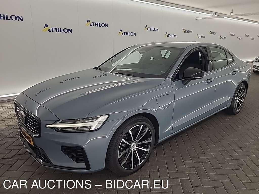 Volvo S60 T6 AWD PLUG-IN HYBRID PLUS - DARK 4D 257KW, 2024