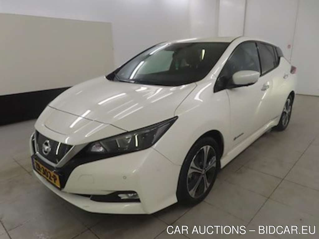 Nissan Leaf N-CONNECTA 40kWh 5d