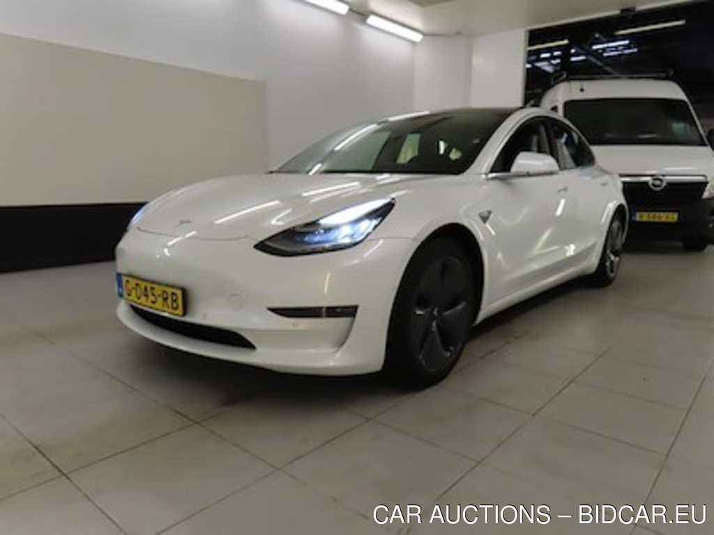 Tesla Model 3 Long Range Dual Motor AWD 4d
