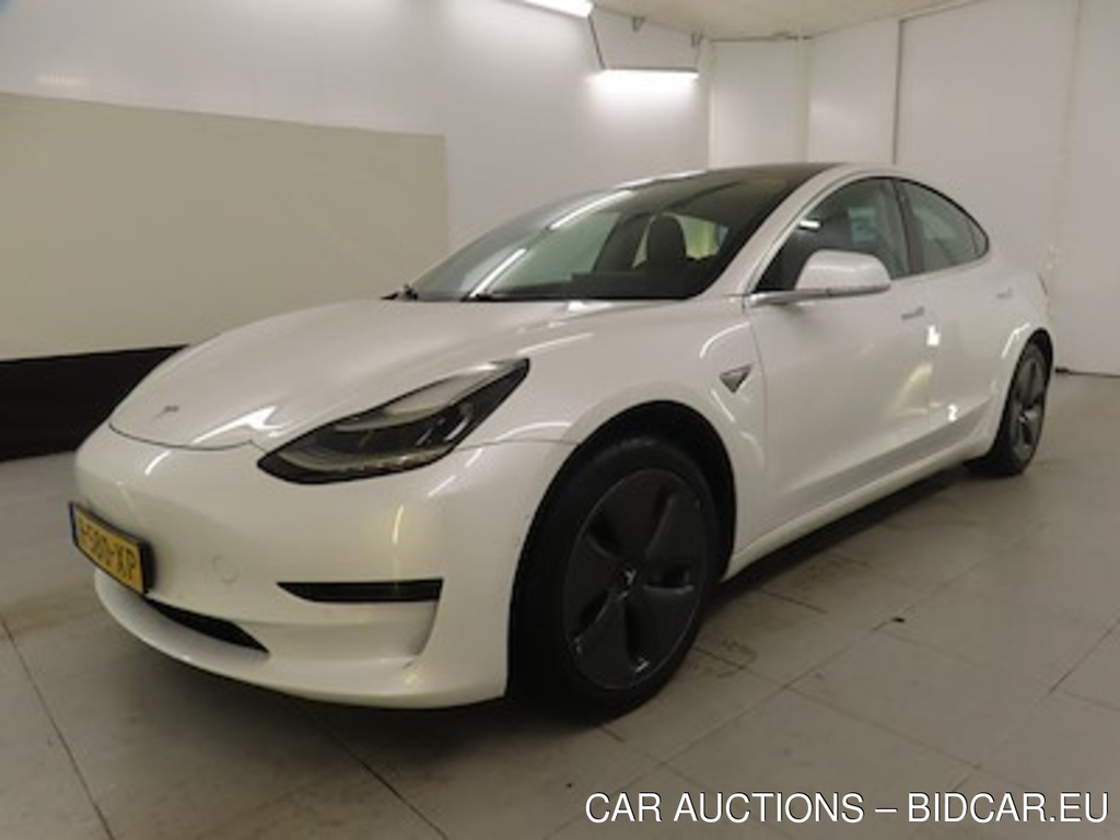 Tesla Model 3 Standard Range Plus RWD 4d