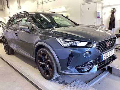 CUPRA Formentor VZ e-Hybrid Panorama Skinn Cockpit Drag