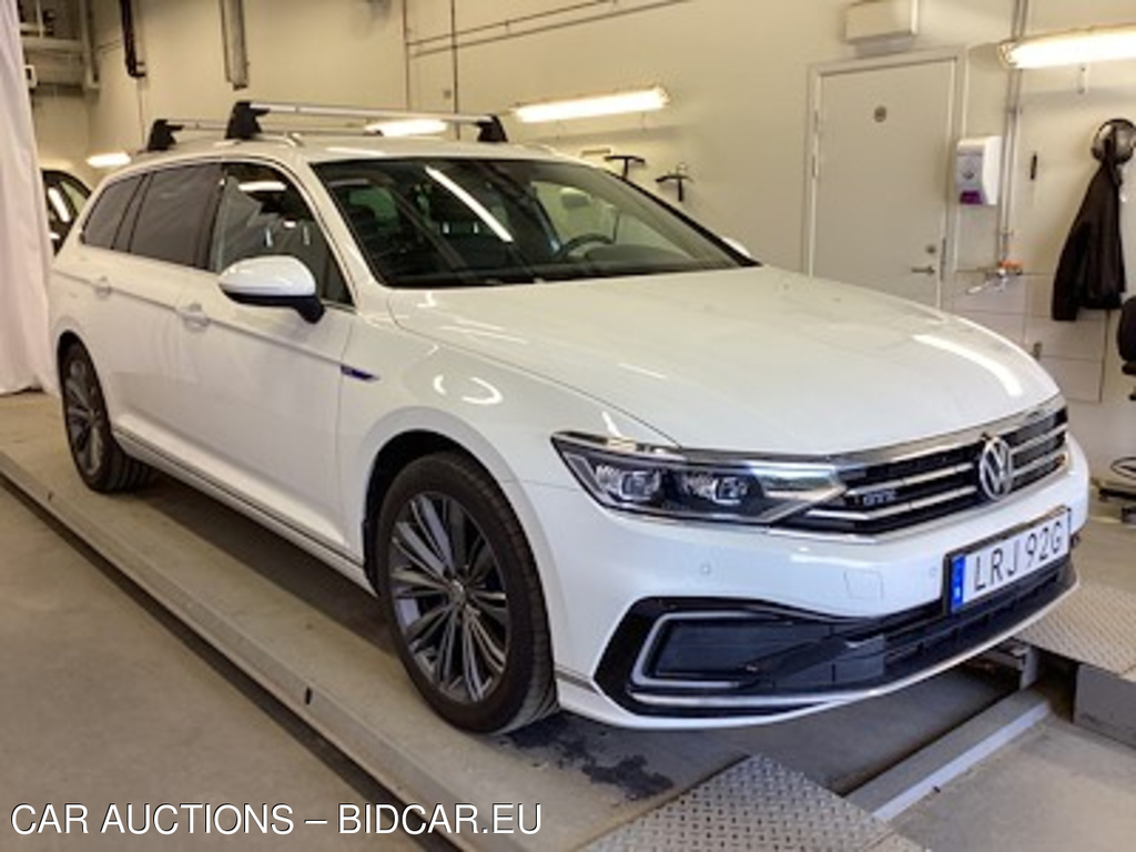 Volkswagen Passat GTE Executive Drag Paket Cockpit Varmare Navi