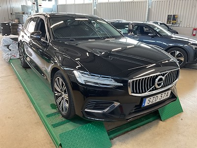Volvo V60 T6 Recharge AWD 305HKInscription Exp Navi Pro Drag Kamera