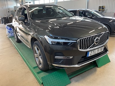 Volvo XC60 T6 Recharge AWD 350HK Panorama Google