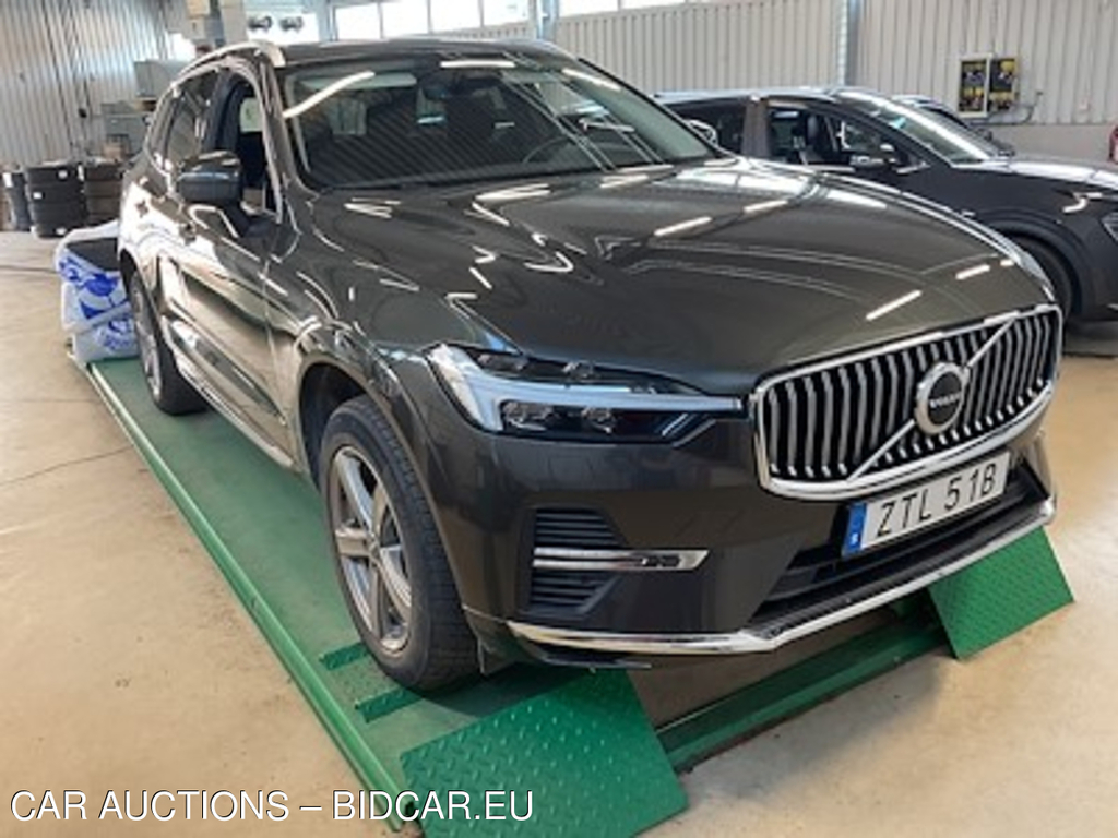 Volvo XC60 T6 Recharge AWD 350HK Panorama Google