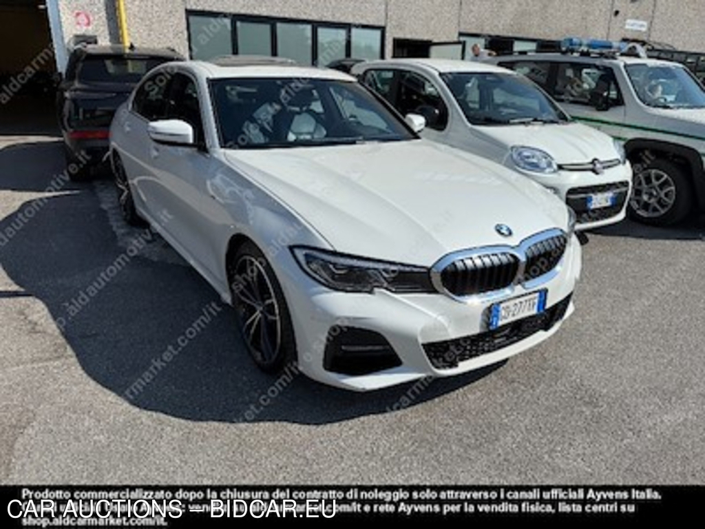 BMW series 3 330i xdrive msport -