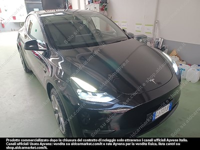 Tesla model Y 75 kwh dual -