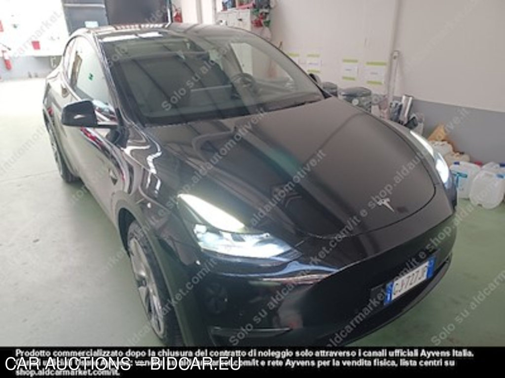 Tesla model Y 75 kwh dual -