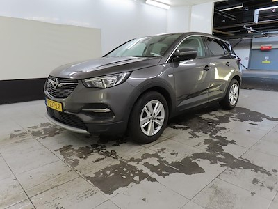 Opel Grandland X 1.2 Turbo S;S 96kW Bus. Executive 5d