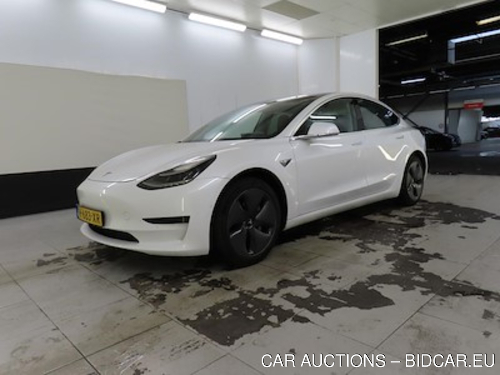 Tesla Model 3 Standard Range Plus RWD 4d