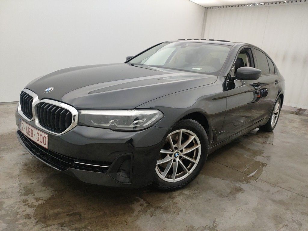 BMW 5 diesel - 2020 518 DA MHEV, 2021