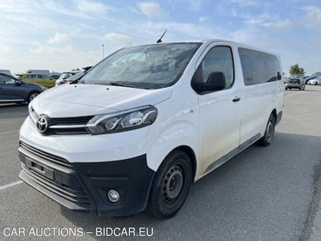 Toyota Proace verso 1.5d 120hk Long UA!,