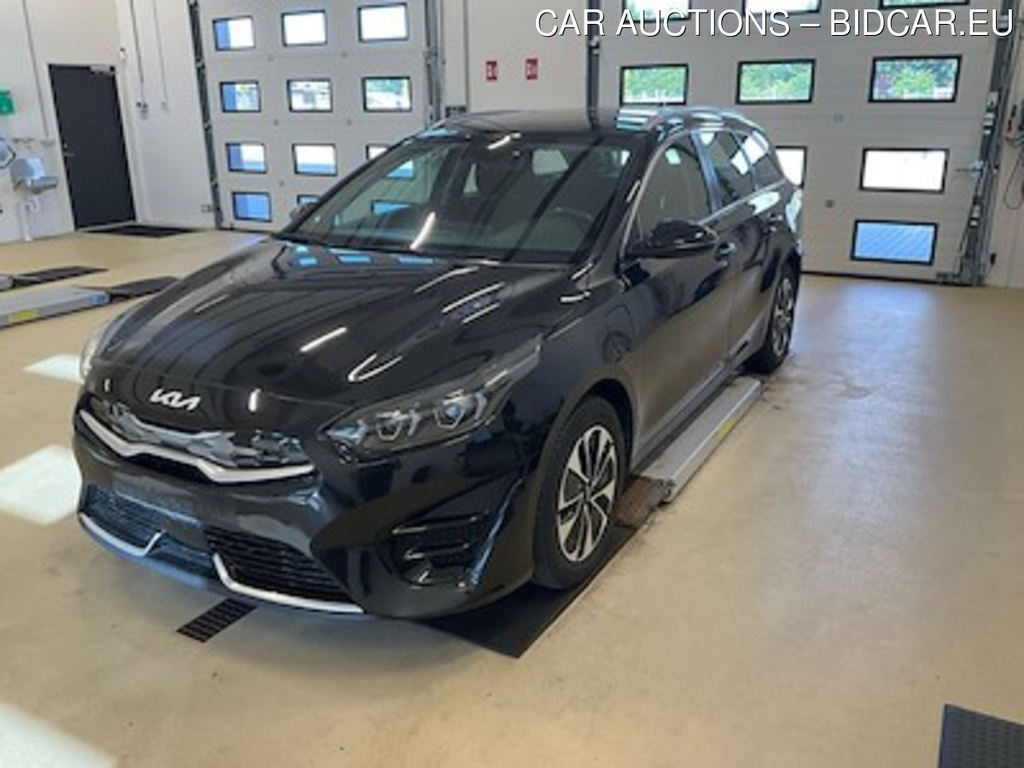 Kia Ceed 1.6 Gdi Phev 141 Prestige Dct MY22 UA!,