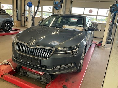 Skoda Superb 2,0Tdi 150 Adblue Dsg(7) Business Exe UA!,