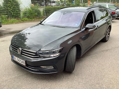 Volkswagen Passat 1.6 TDI 120 SCR BUSINESS PLUS DSG VARIANT UA!,