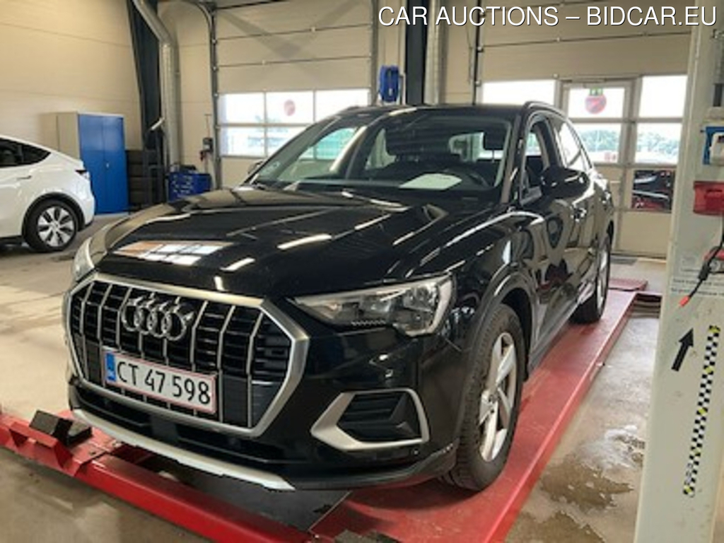 Audi Q3 35 TDI 150 HK S-Tronic ADVANCE PRESTIGE UA!,