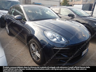 Porsche macan - sport utility vehicle -