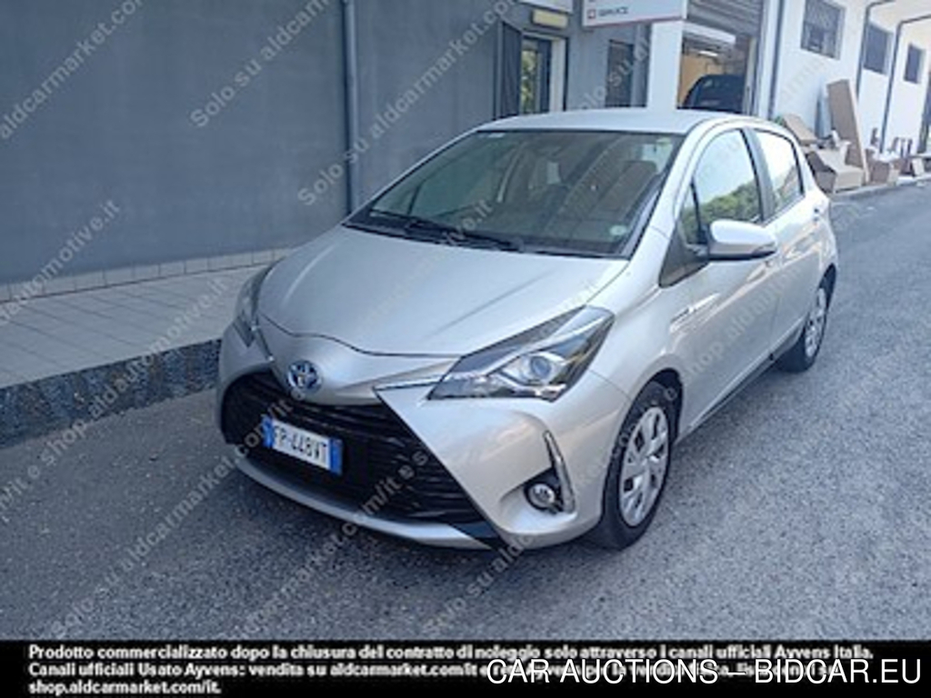 Toyota yaris 1.5 hybrid active hatchback -