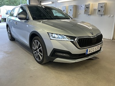 Skoda Octavia Scout 2.0 TDI 4x4 Komfort Cockpit Kamera