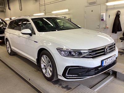 Volkswagen Passat GTE Executive Drag Paket Panorama Varmare Navi